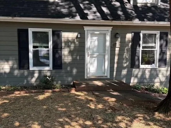1005 Chockecherry Ln, Lewisville, NC 27023