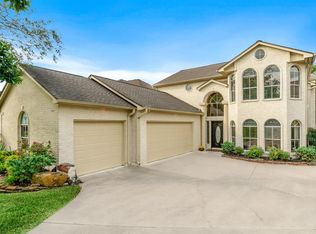 12563 Longmire Lakeview, Conroe, TX 77304