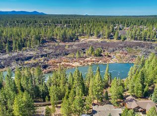 18690 River Woods Dr, Bend, OR 97702