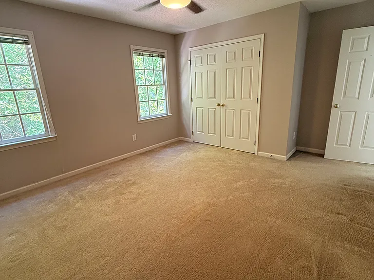 74 Park Village Ln — Photo 20