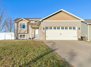 1303 Falcon Pl, New Richmond, WI 54017