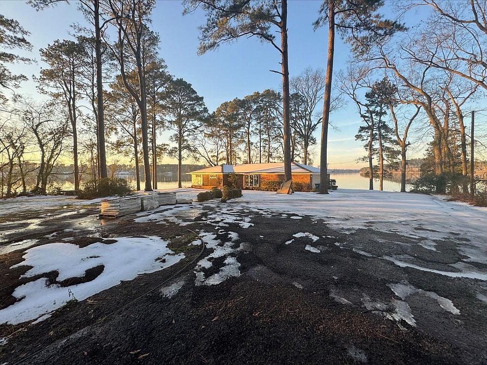 1st image of 230 Northshore Cir