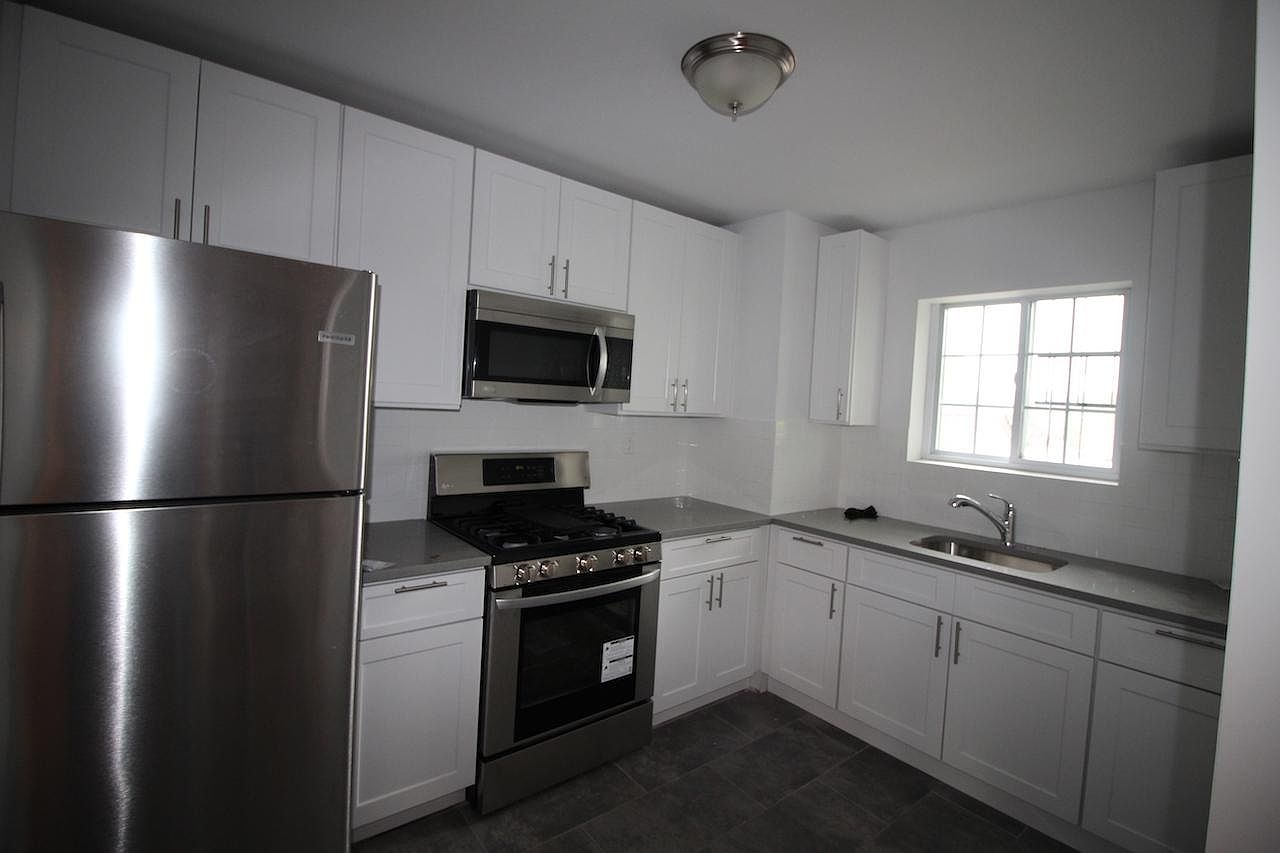 2948 Throop Ave FLOOR 3, Bronx, NY 10469 Zillow