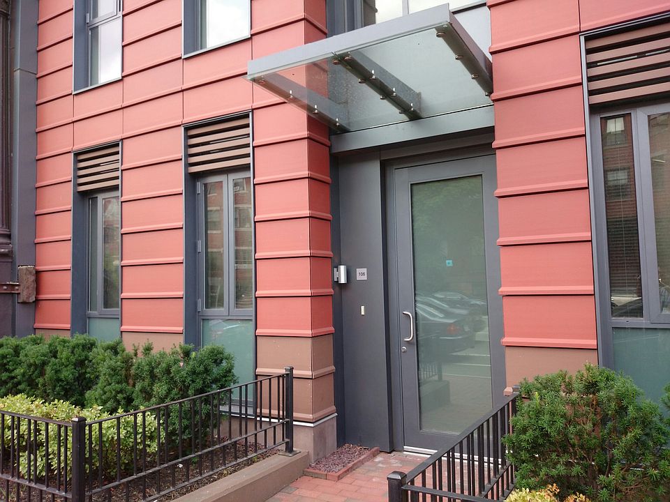 2nd image of 691 Massachusetts Ave #P16