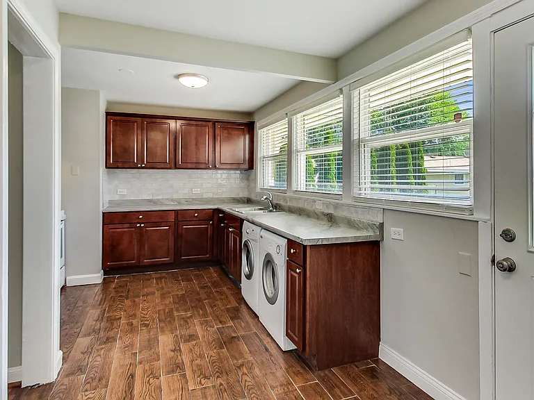 3631 Kemman Ave — Photo 7