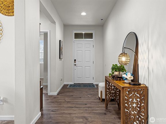 2nd image of 13829 67th Avenue E