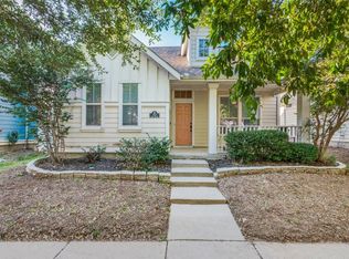1013 Grey Fox Dr, Aubrey, TX 76227
