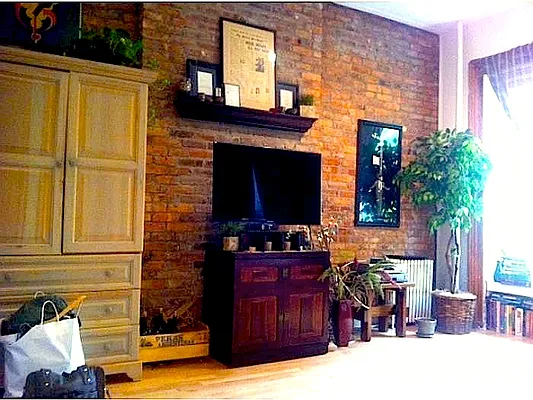 Rented by Ronald Newell | media 7