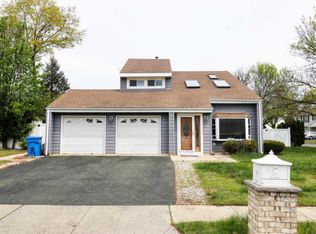 1 Emory St, Howell, NJ 07731