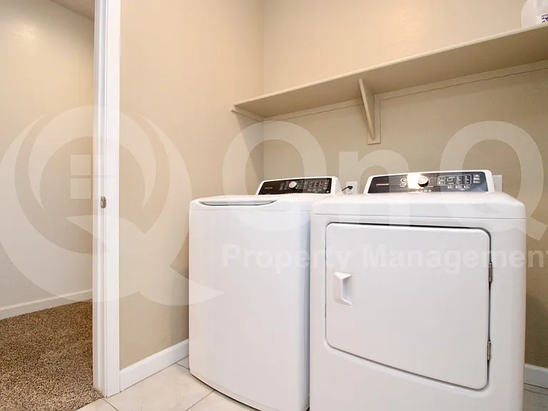 30425 W Picadilly Rd — Photo 17