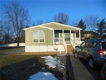2nd image of 621 Country Vue Ct