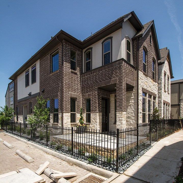 ExteriorFront
