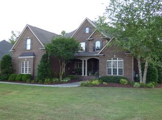 102 Waterchase Dr, Huntsville, AL 35806