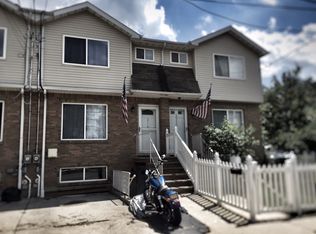 3910 Victory Blvd, Staten Island, NY 10314