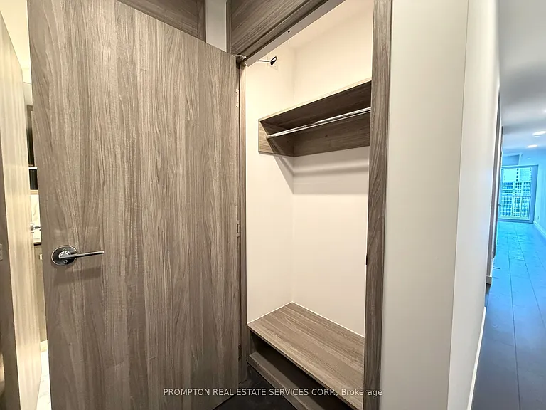 18 Esther Shiner Blvd #731 — Photo 22