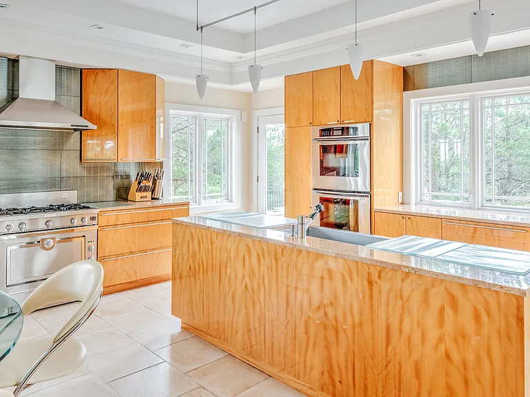 266 Cranberry Hole Rd — Photo 5