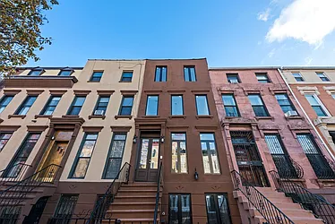 Rented by Nest Seekers International