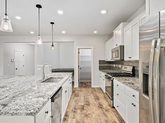 3rd image of 30580 NW Eggiman Ct