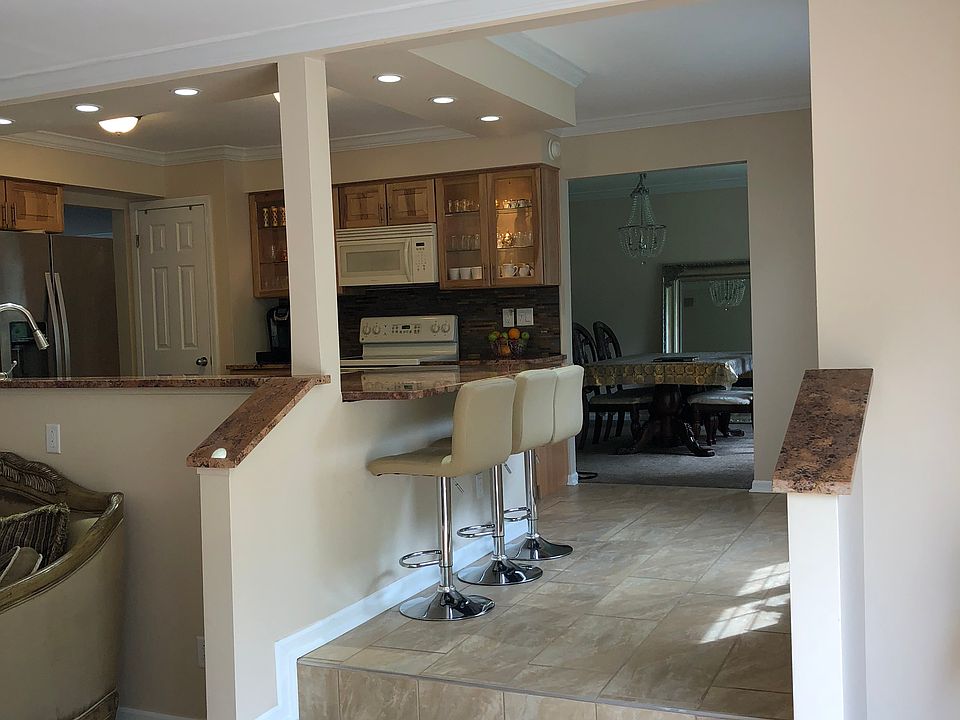 1st image of 1572 Georgetown Pl APT 26-1
