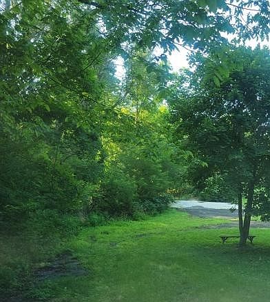 2nd image of 1074 River Rd
