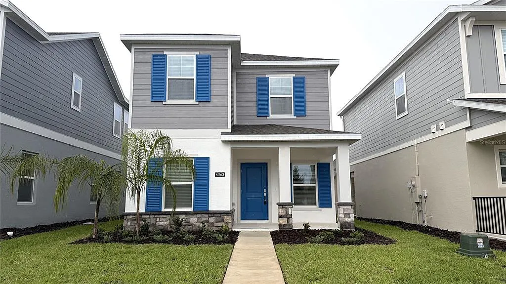 3 bed, 2.5 bath, 1647 sqft, $2,600 — Photo 1