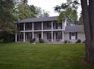 303 Union St, Fenton, MI 48430