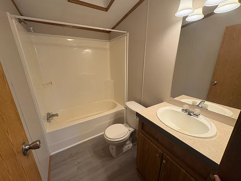 8395 Quill Dr — Photo 8