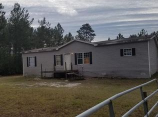 201 Starlight Ave, Florahome, FL 32140