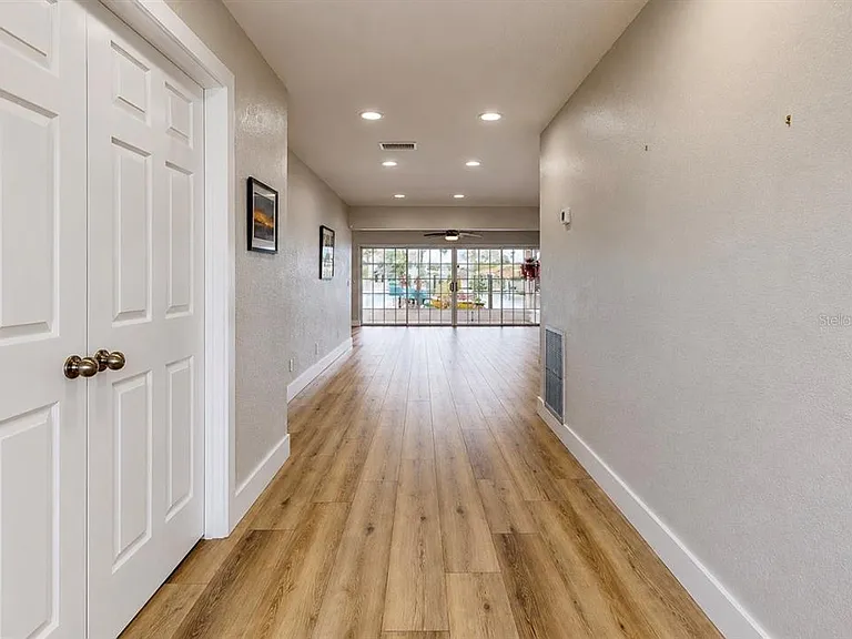 6513 Abaco Dr — Photo 8