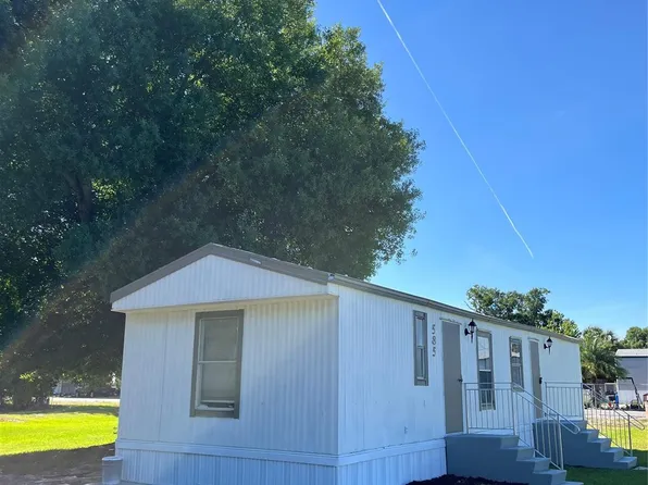 585 Avenue D, Moore Haven, FL 33471