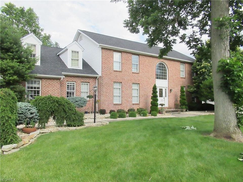 2nd image of 5910 Cherrywood Dr