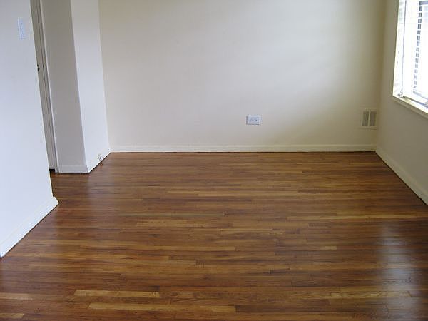 2nd image of 4435 Colden St #6D