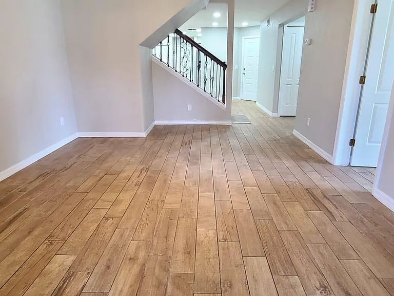 816 Brimfield Ct — Photo 18
