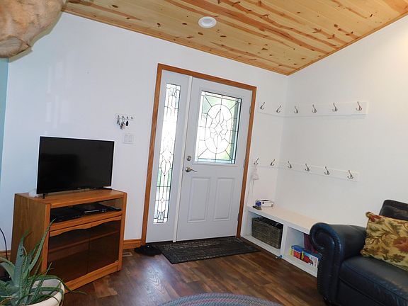 4th image of 8087 S Island View Dr