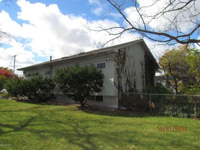 494 Forest Ave, Benton Harbor, MI, 49022