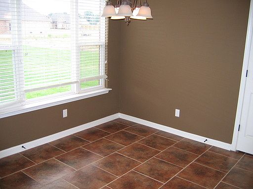 5th image of 613 Koser Dr