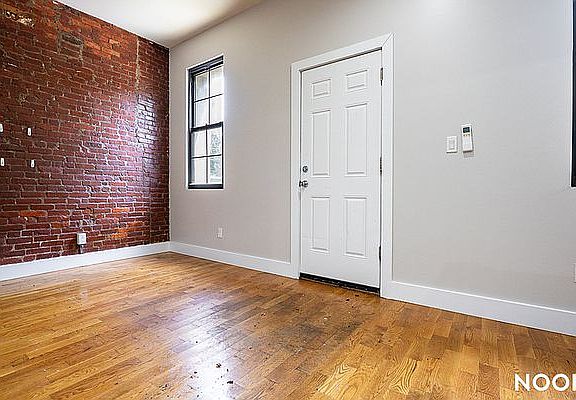 5th image of 2164A Fulton St #1B