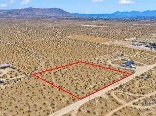 0 Las Piedras Rd, Apple Valley, CA 92308