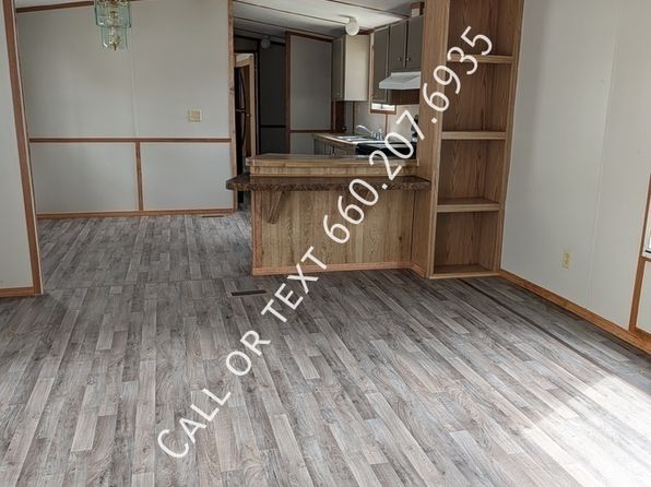 913 N Taylorville Blvd #32