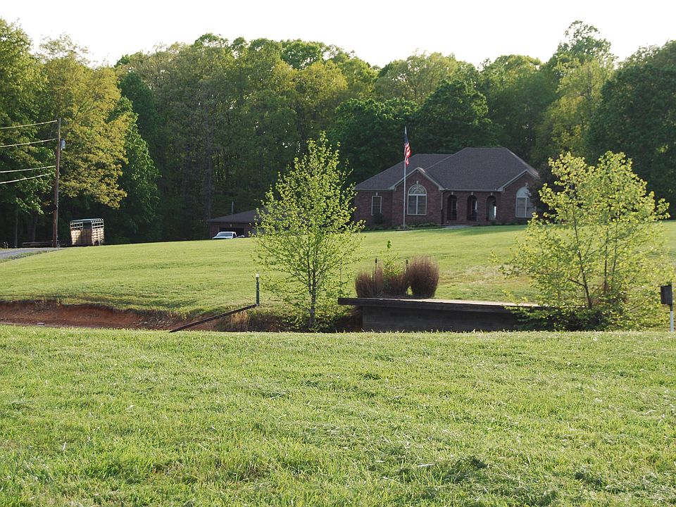 3699 Thomasville Rd, Chapmansboro, TN 37035 MLS 2513869 Zillow