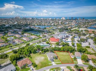 82 Tahiti Rd #32, Marco Island, FL 34145