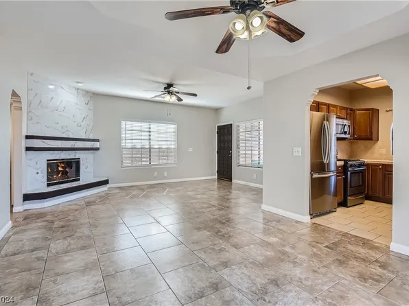 1409 Santa Margarita St Unit A, Las Vegas, NV 89146