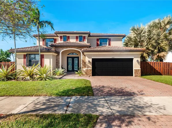 11800 SW 156th Ct, Miami, FL 33196
