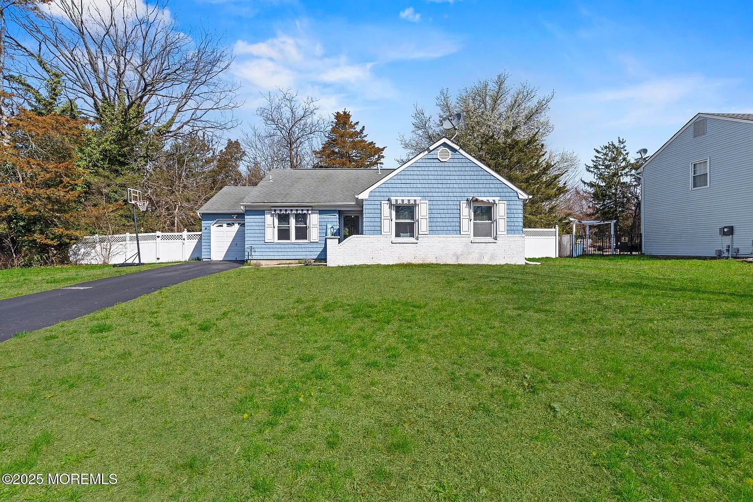 95 Rolling Hills Court photo 1