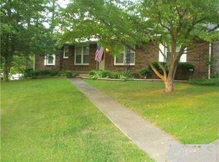2168 Allendale Dr, Clarksville, TN 37043