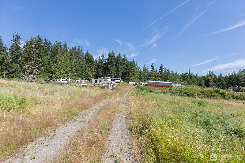 4th image of 1766 Olson Road