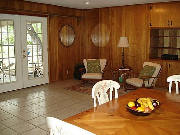 3rd image of 4225 Shannon Dr