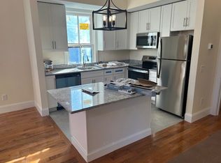 26 Monument St #1, Boston, MA 02129