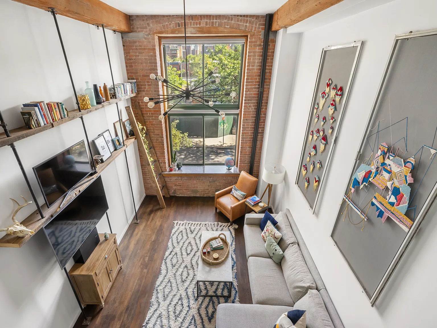 376 President Street — Photo 4