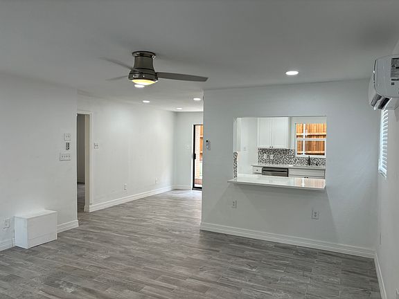 3rd image of 7215 Holly Hill Dr APT 111